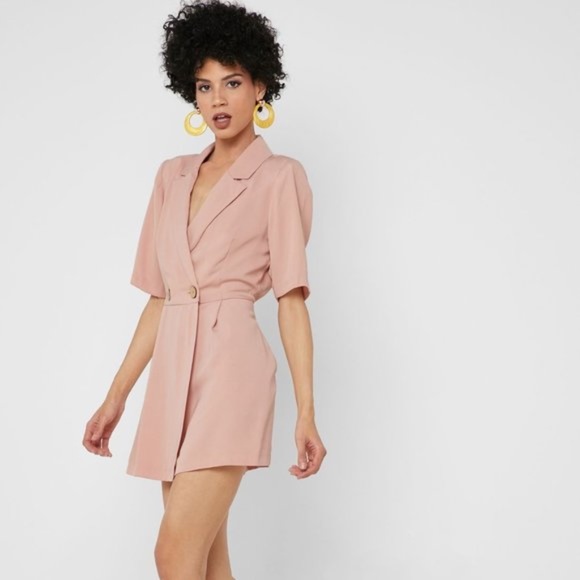 Topshop Pants - NWT Topshop -  Pink Blush Button Skort Romper 10